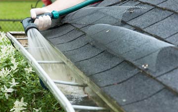 Woodlake gutter cleaning costs
